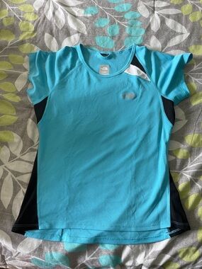 The North Face Turquoise and Black Women's Short Sleeve Active Top